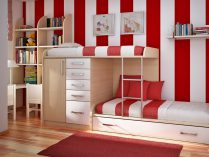 Habitación moderna en tonos rojos y blancos